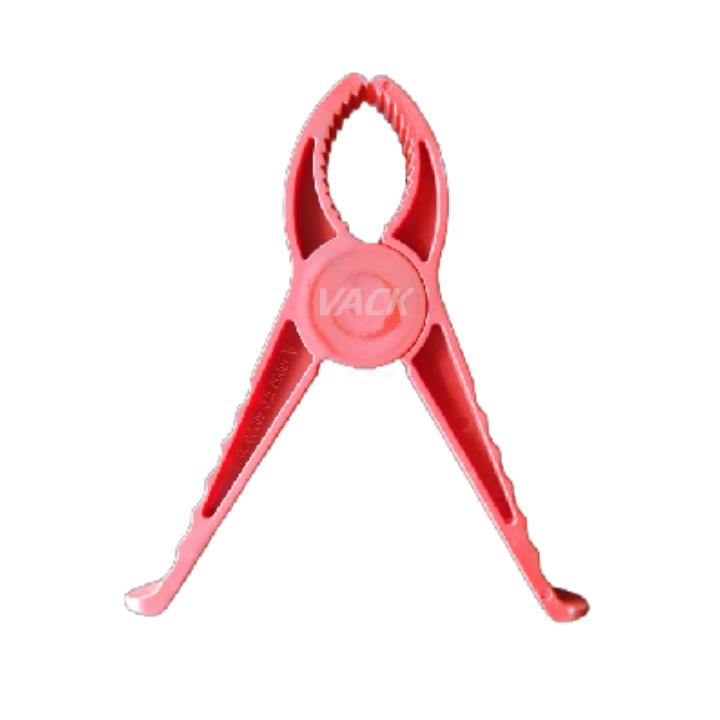 Insulated blanket clip (with hook)